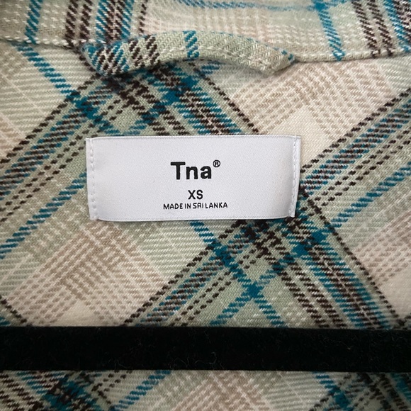 TNA Plaid Oversized Button-up - Picture 3 of 3